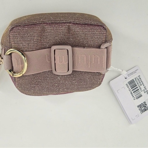 Lululemon wristlet Sparkling Pink Coin Pouch with Gold Accent - Picture 7 of 11